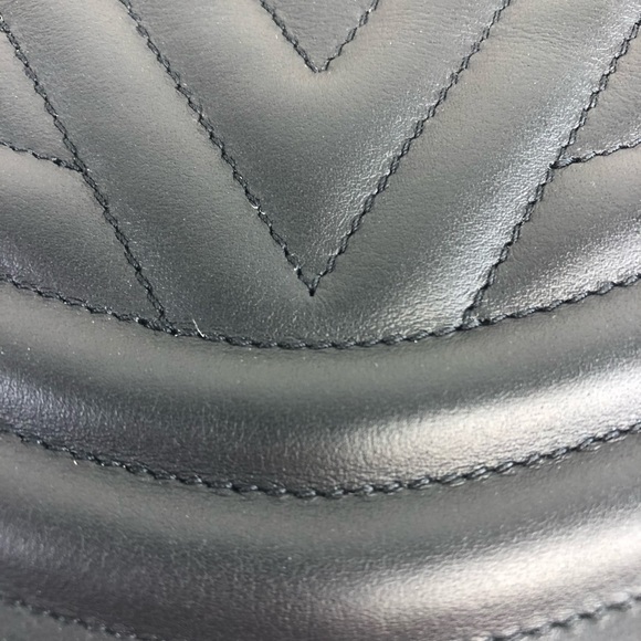 Louis Vuitton New Wave Zipped Pochette Wristlet - Picture 9 of 16